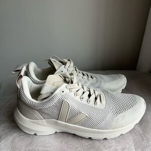 NEW Veja x Rick Owens Performance Runner White Men US8 size 41